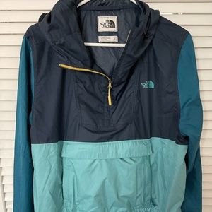Like new! The North Face Fanorak Pullover Packable Jacket, Windwall, Women’s XL